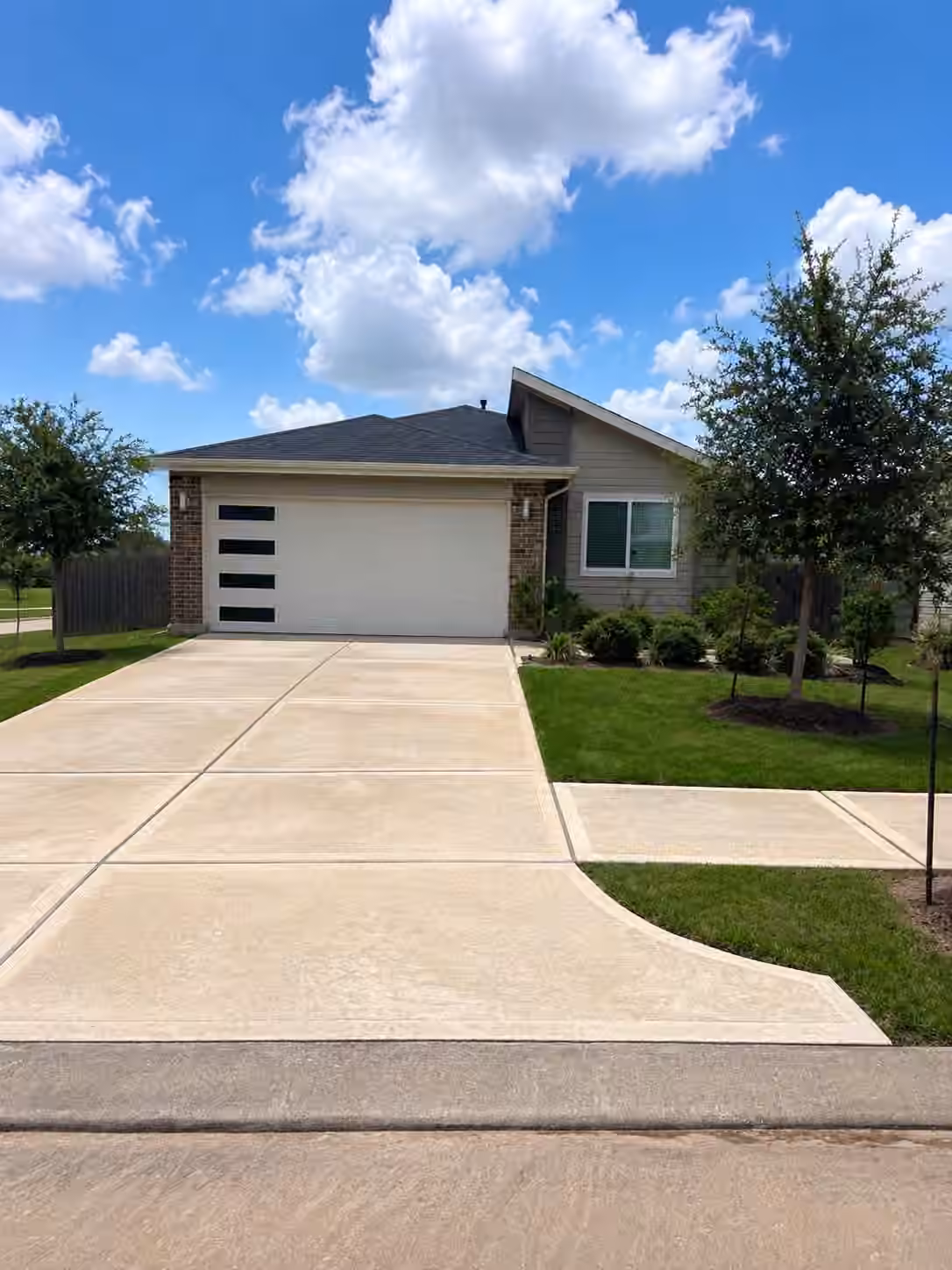 Photo of 12526 Newport Arch Lane, Houston, TX 77047