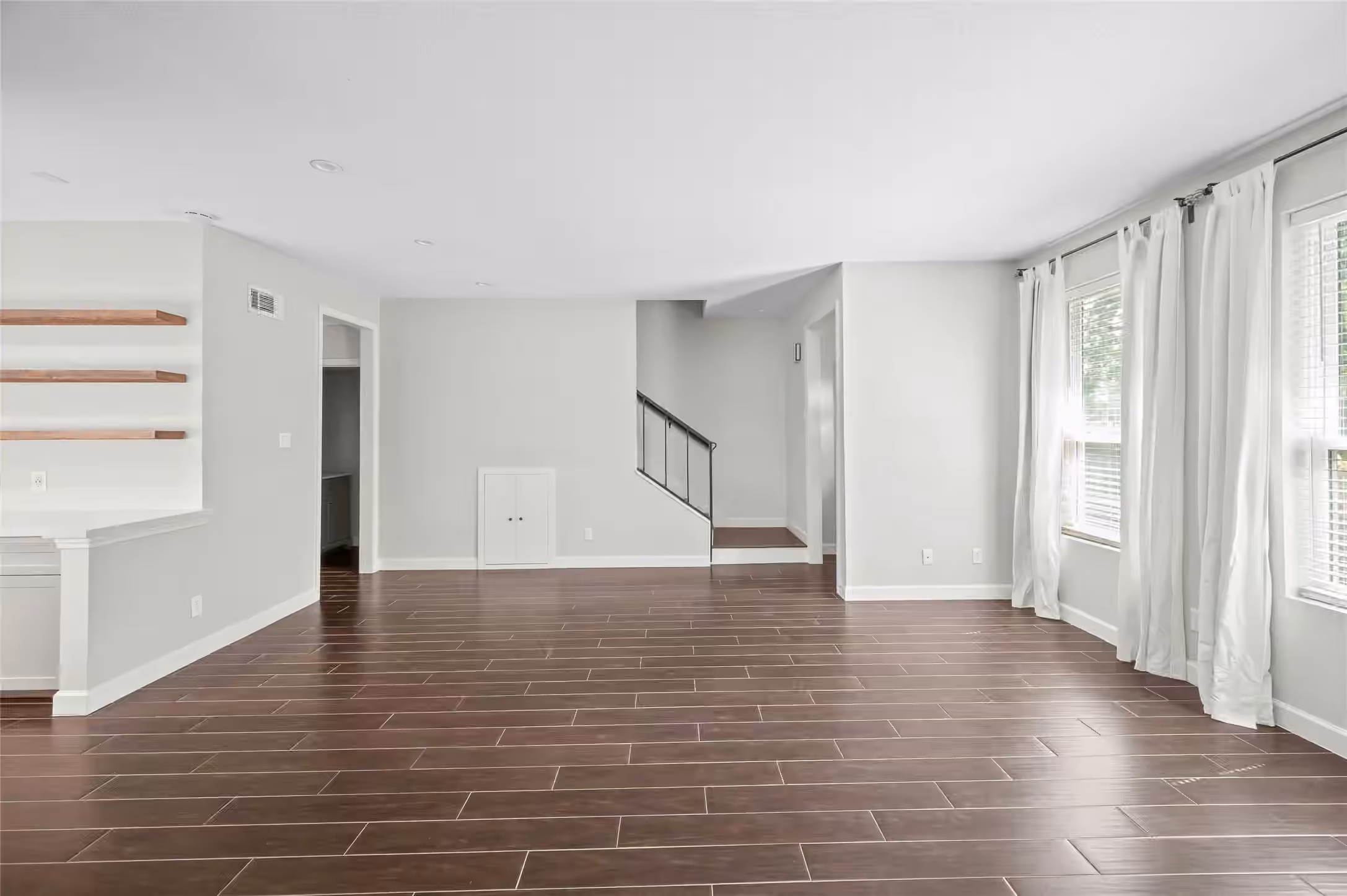 Photo 3 of 7493 Brompton Street, Houston, TX
