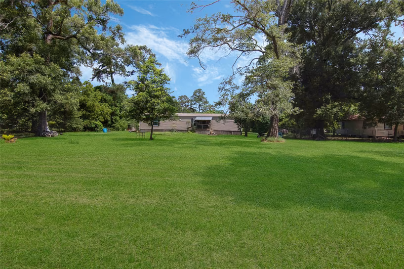 Photo 5 of 18093 Pickering Road, Conroe, TX