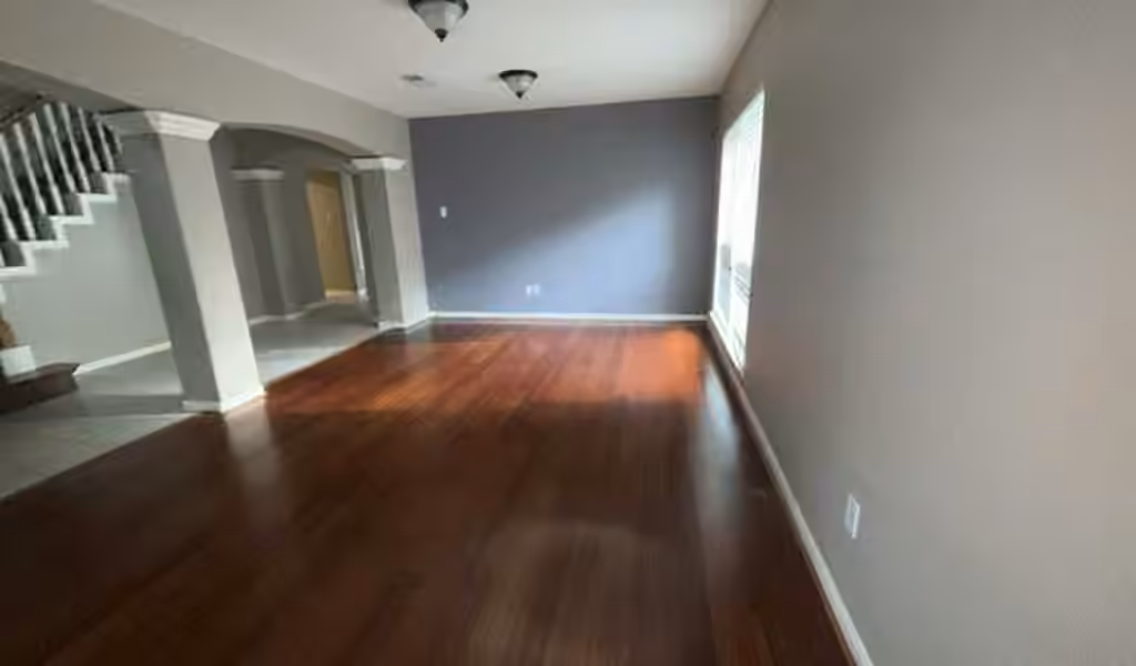Photo 3 of 1702 Whispering Forest Drive, Houston, TX