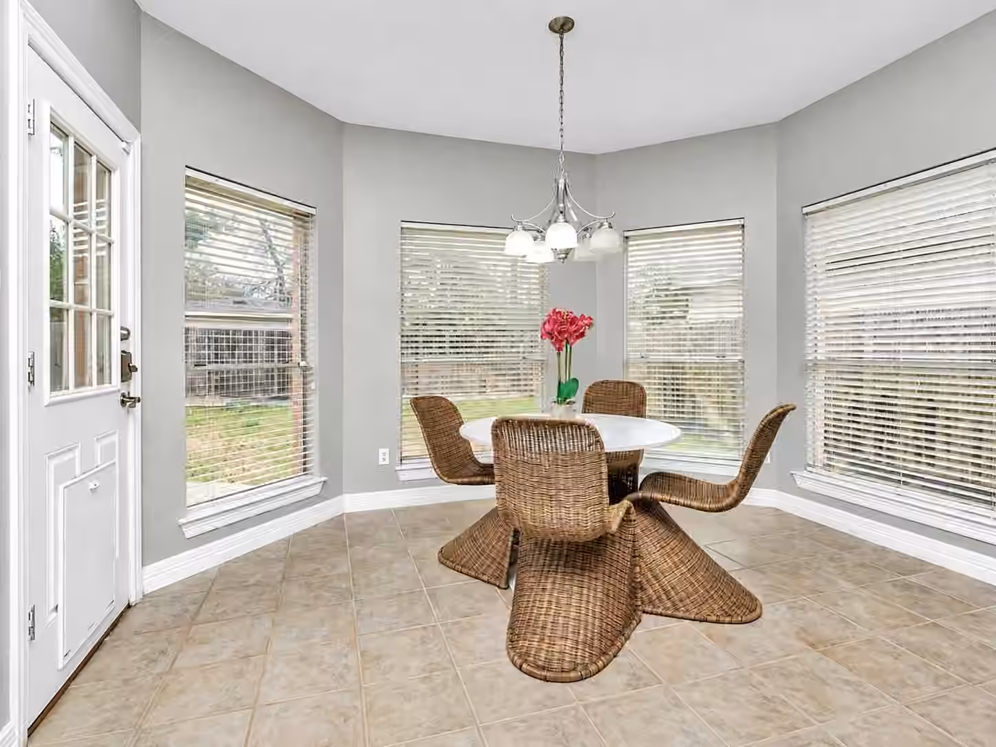 Photo 7 of 16522 Champions Cove Circle, Spring, TX