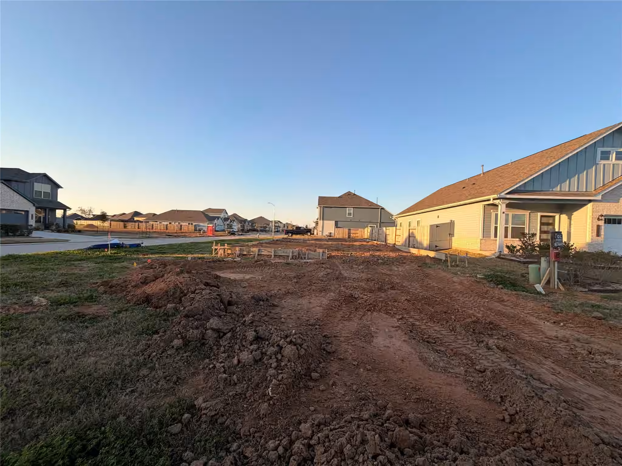 Photo 2 of 32326 Comet Darner Way, Fulshear, TX