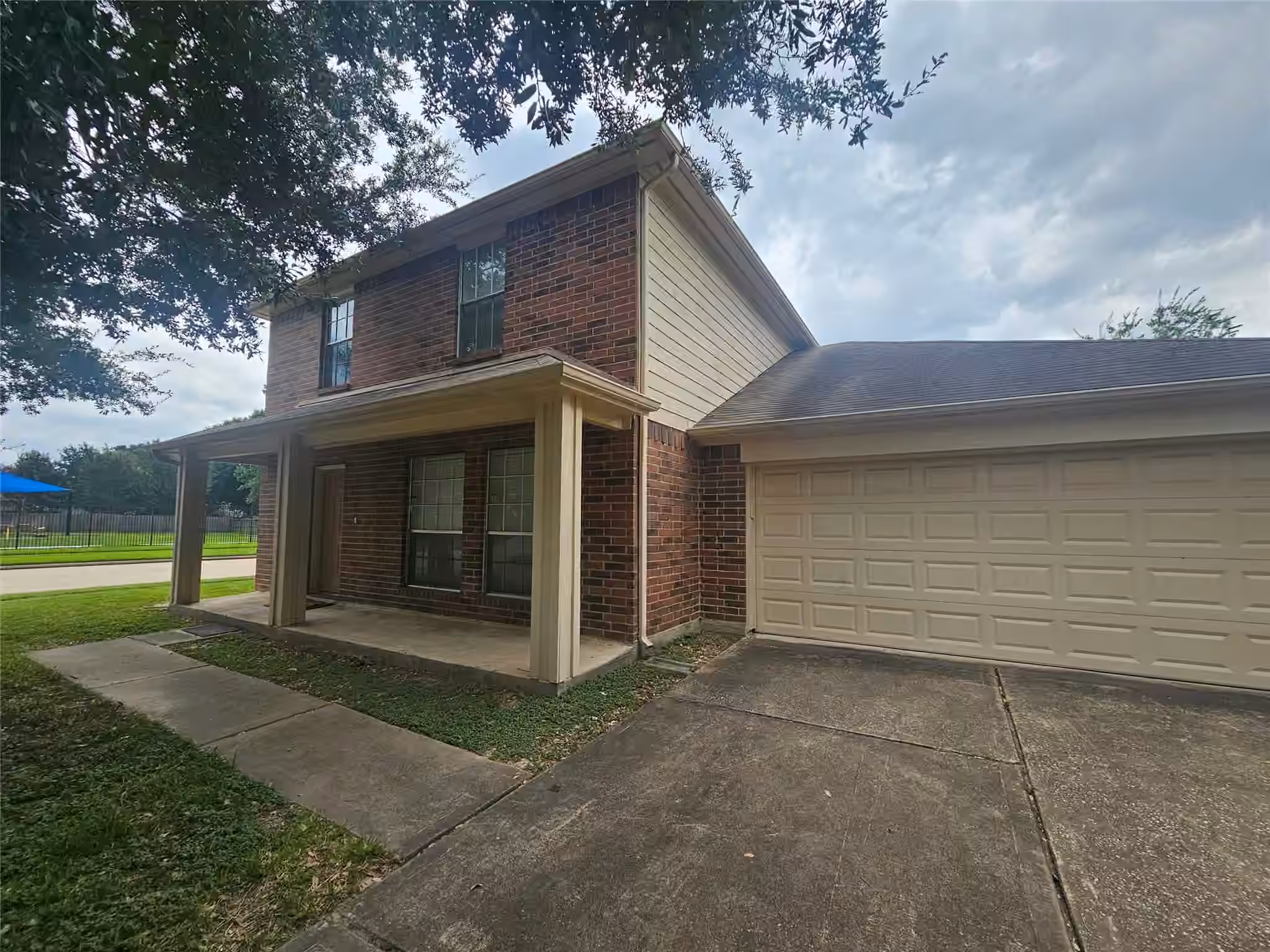 Photo 3 of 22703 Tara Way Drive, Katy, TX