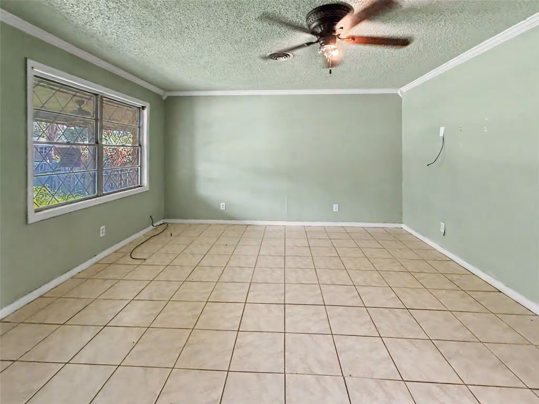 Photo 4 of 3413 Oleander Avenue, Texas City, TX