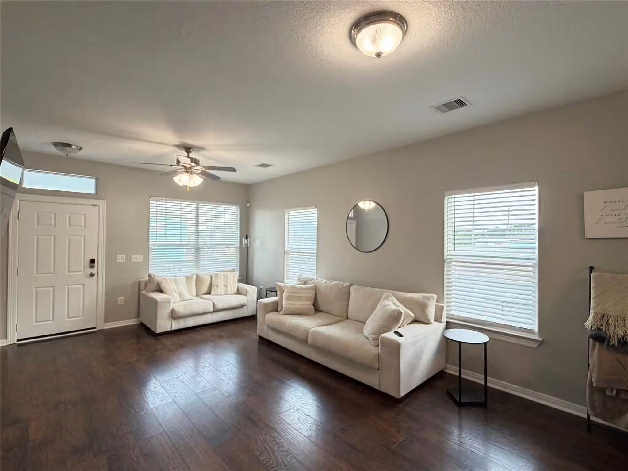 Photo 6 of 1130 10th Street, Dickinson, TX