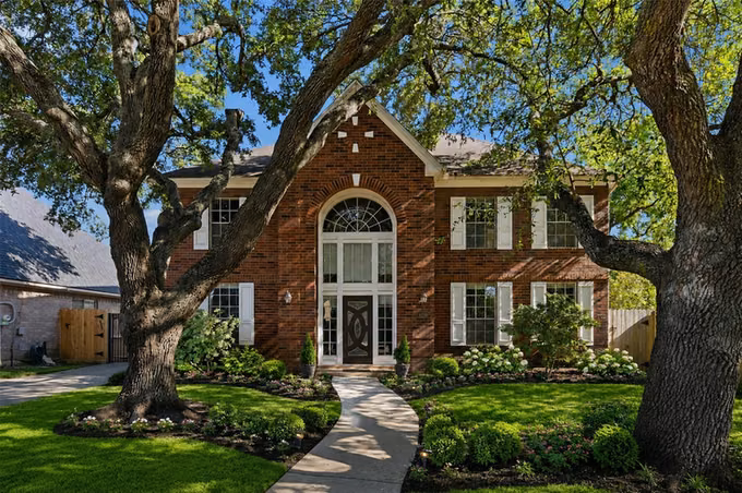Photo of 4712 Broadmoor Drive, League City, TX 77573