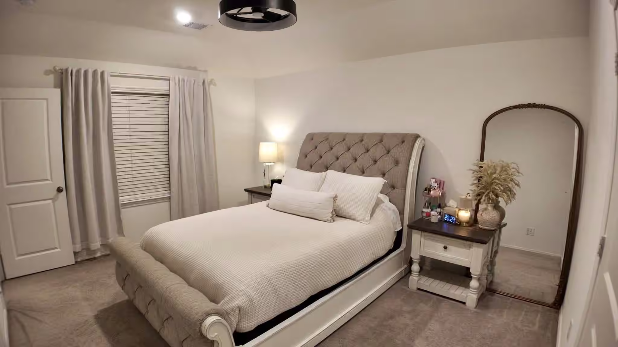 Photo 4 of 4928 Twin Summit Drive, Rosenberg, TX