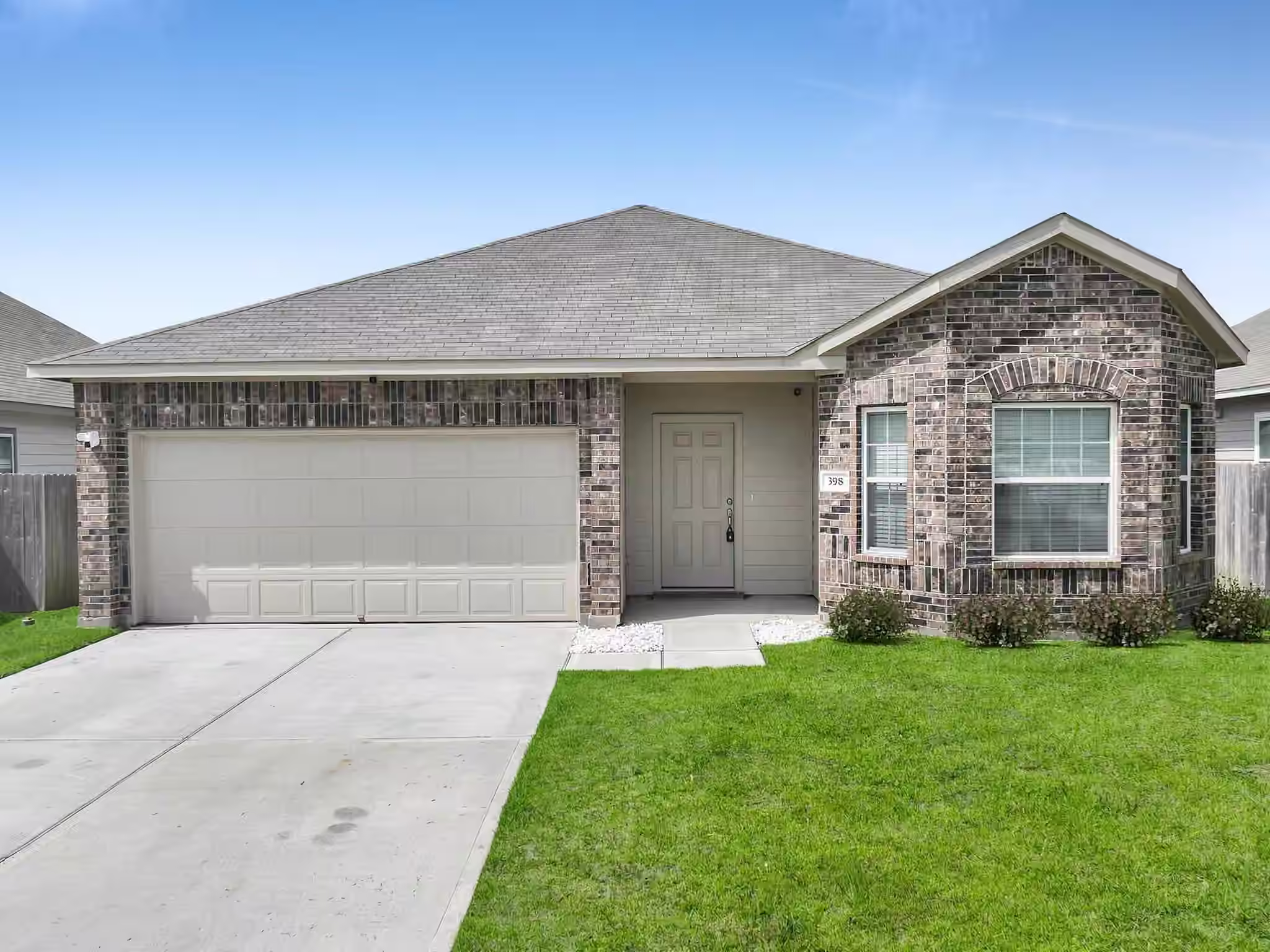 Photo of 398 Shoreview Drive, Conroe, TX 77303