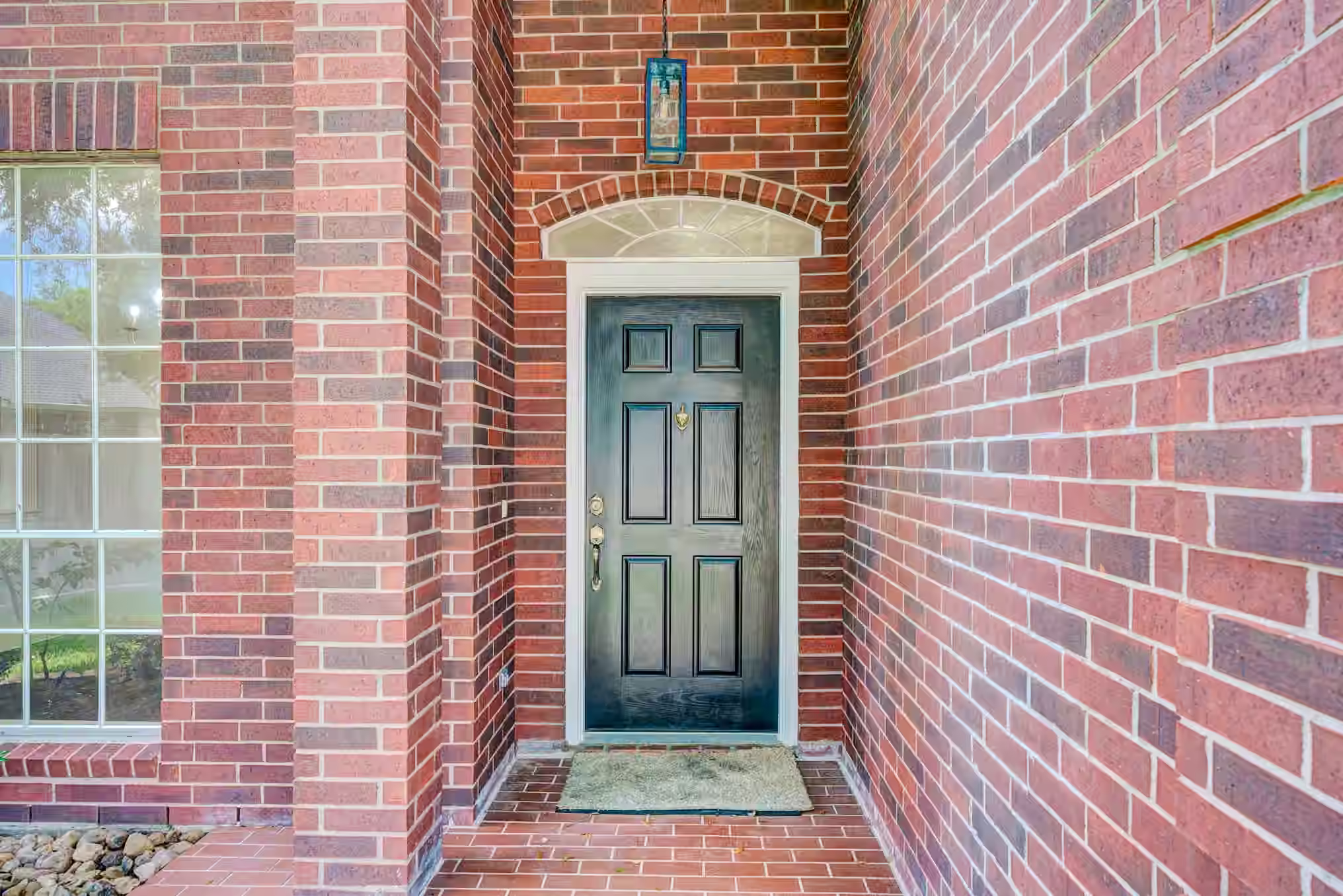 Photo 5 of 8510 Nashwood Court, Houston, TX