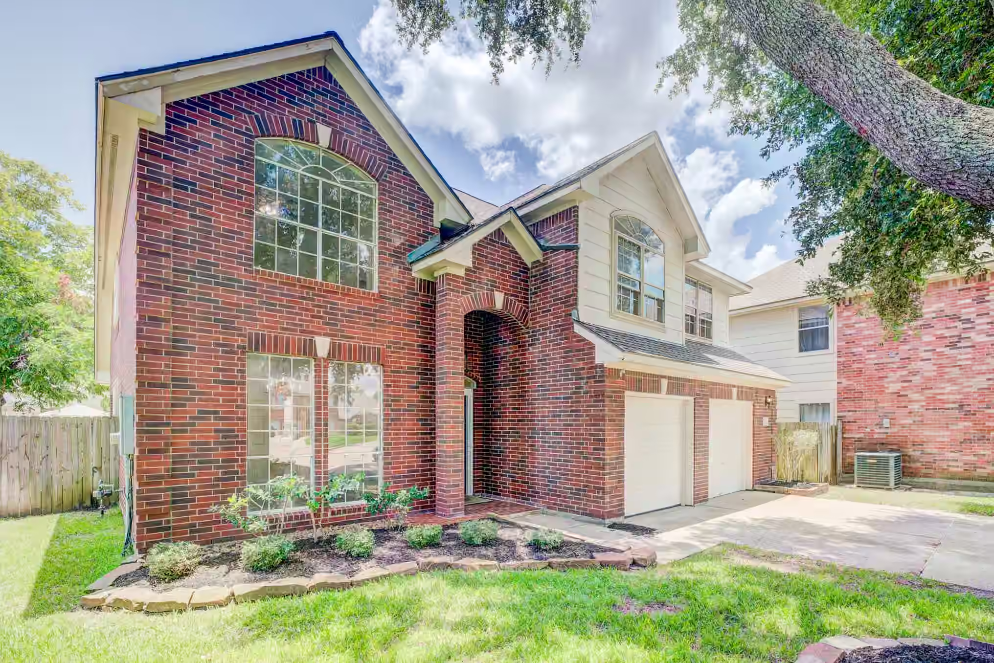 Photo 6 of 8510 Nashwood Court, Houston, TX