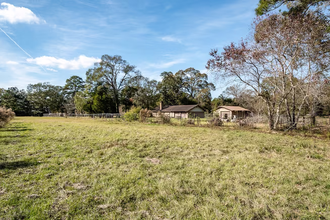 Photo 7 of 10488 Fostoria Road, Cleveland, TX