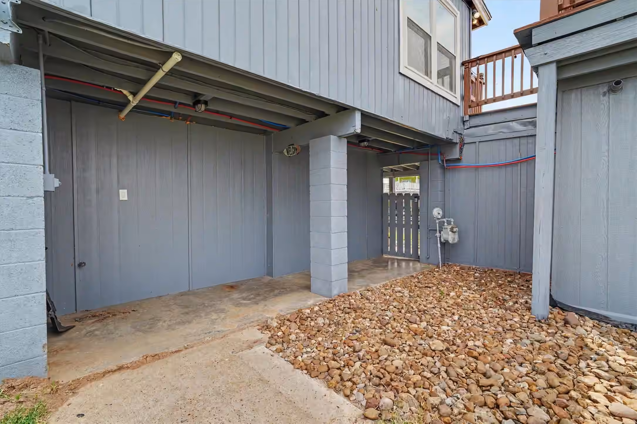 Photo 3 of 370 Ling Street, Bayou Vista, TX