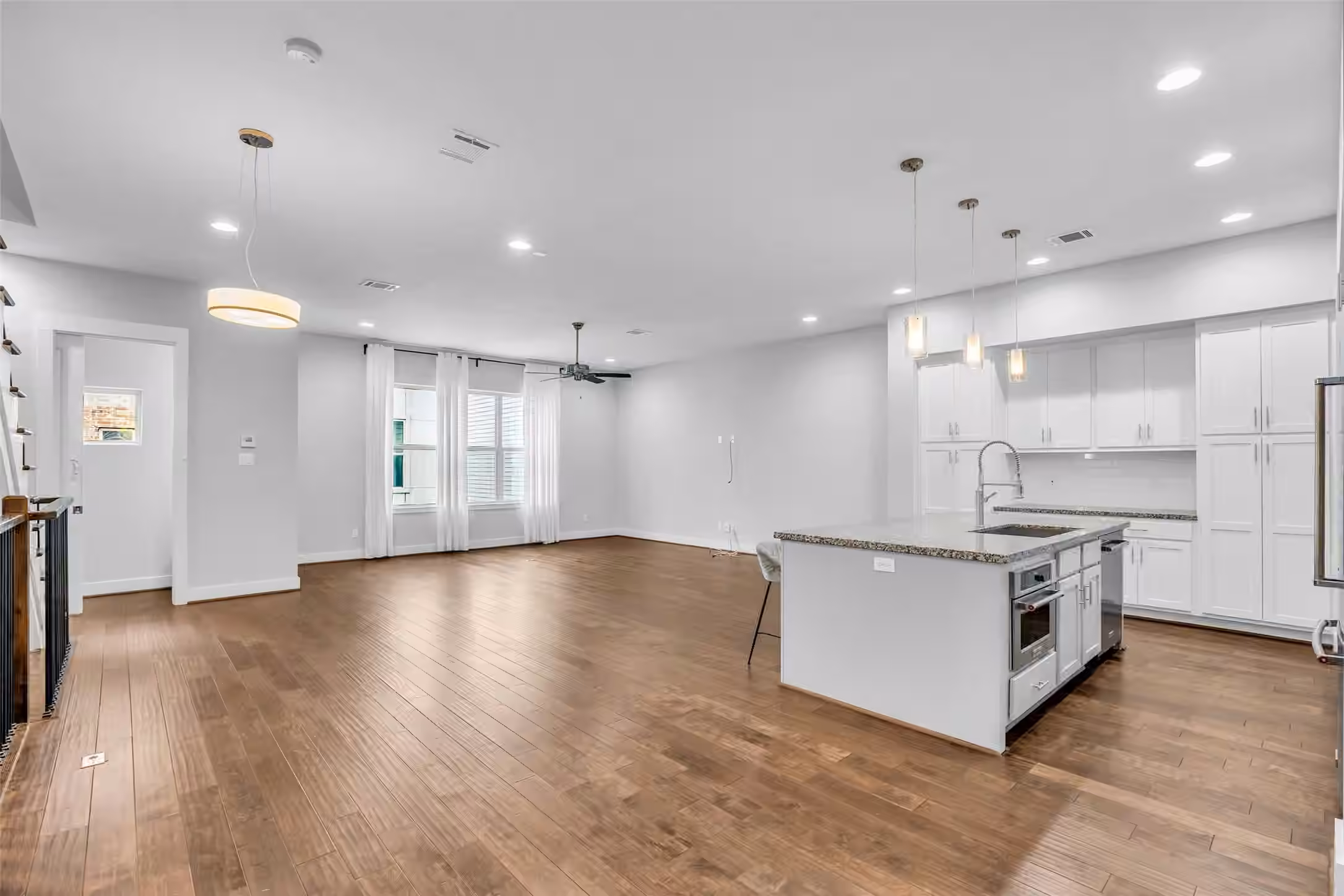 Photo 5 of 3309 Jefferson Street C, Houston, TX