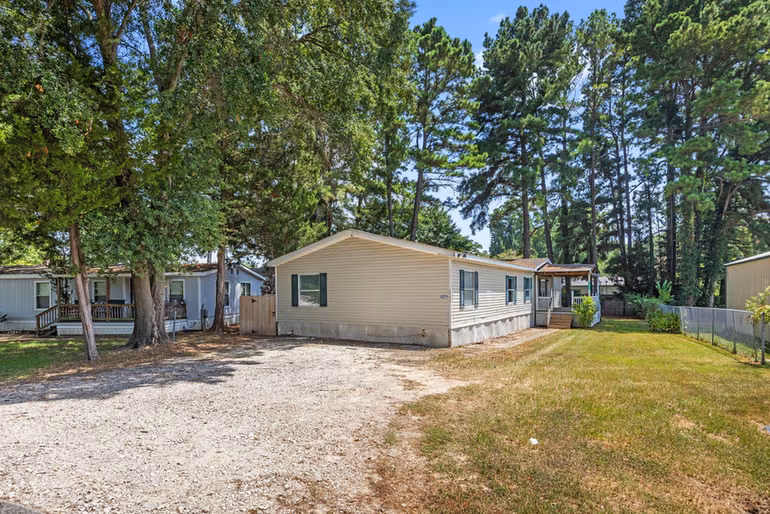 Photo of 14279 Shadow Bay Drive, Willis, TX 77318