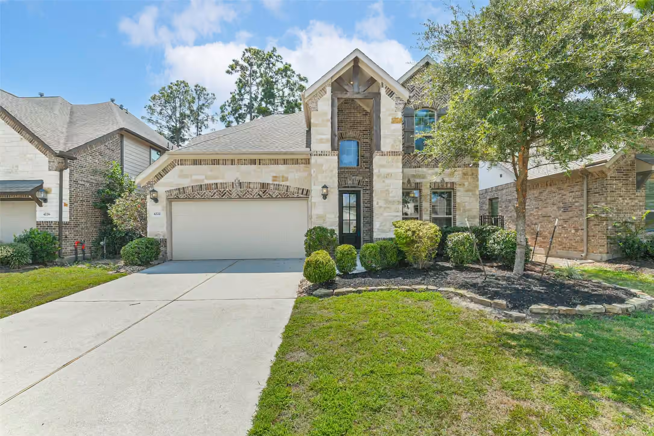 Photo 2 of 4222 Davis Oak Drive, Spring, TX