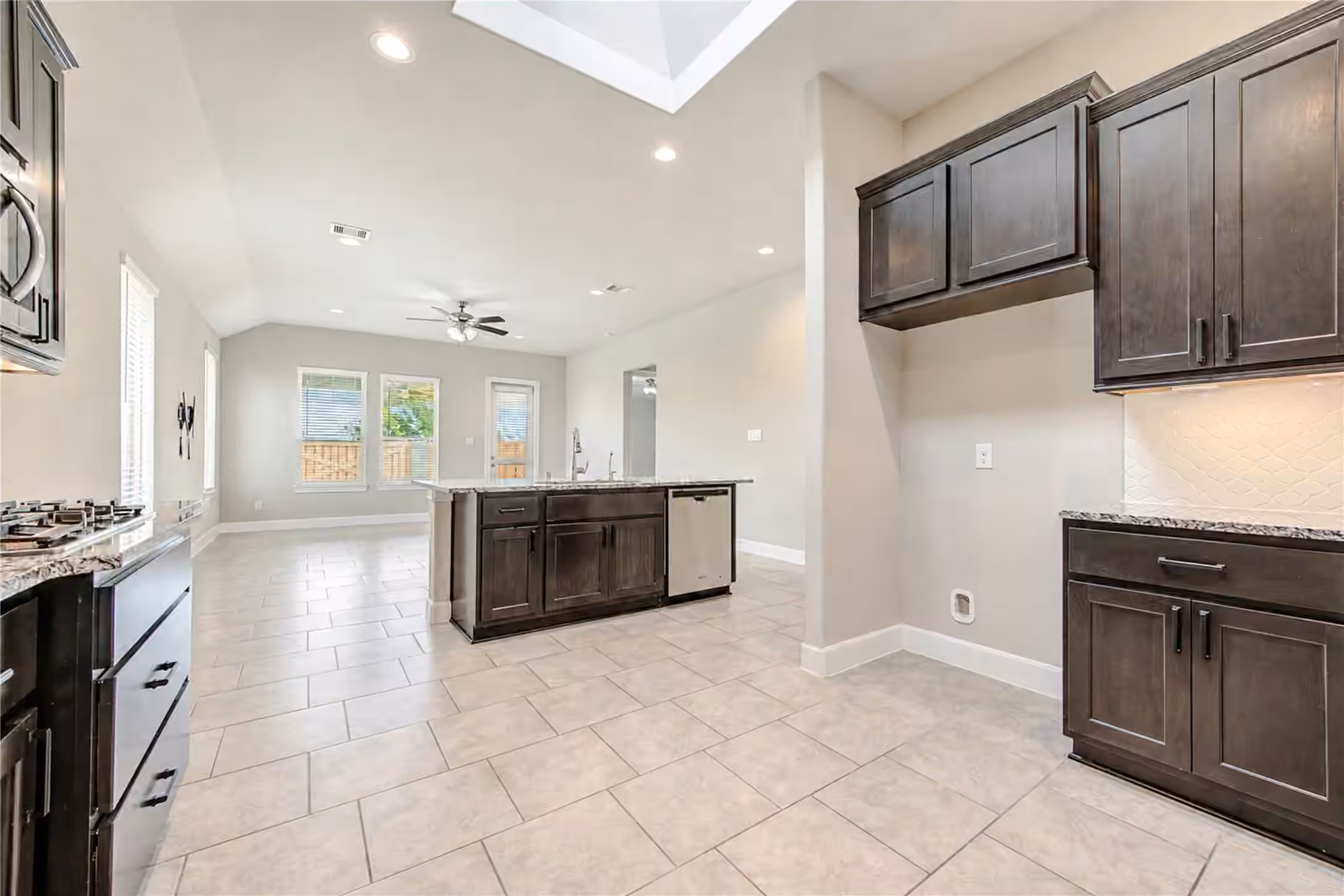 Photo 3 of 2334 Green Kale Drive, Richmond, TX