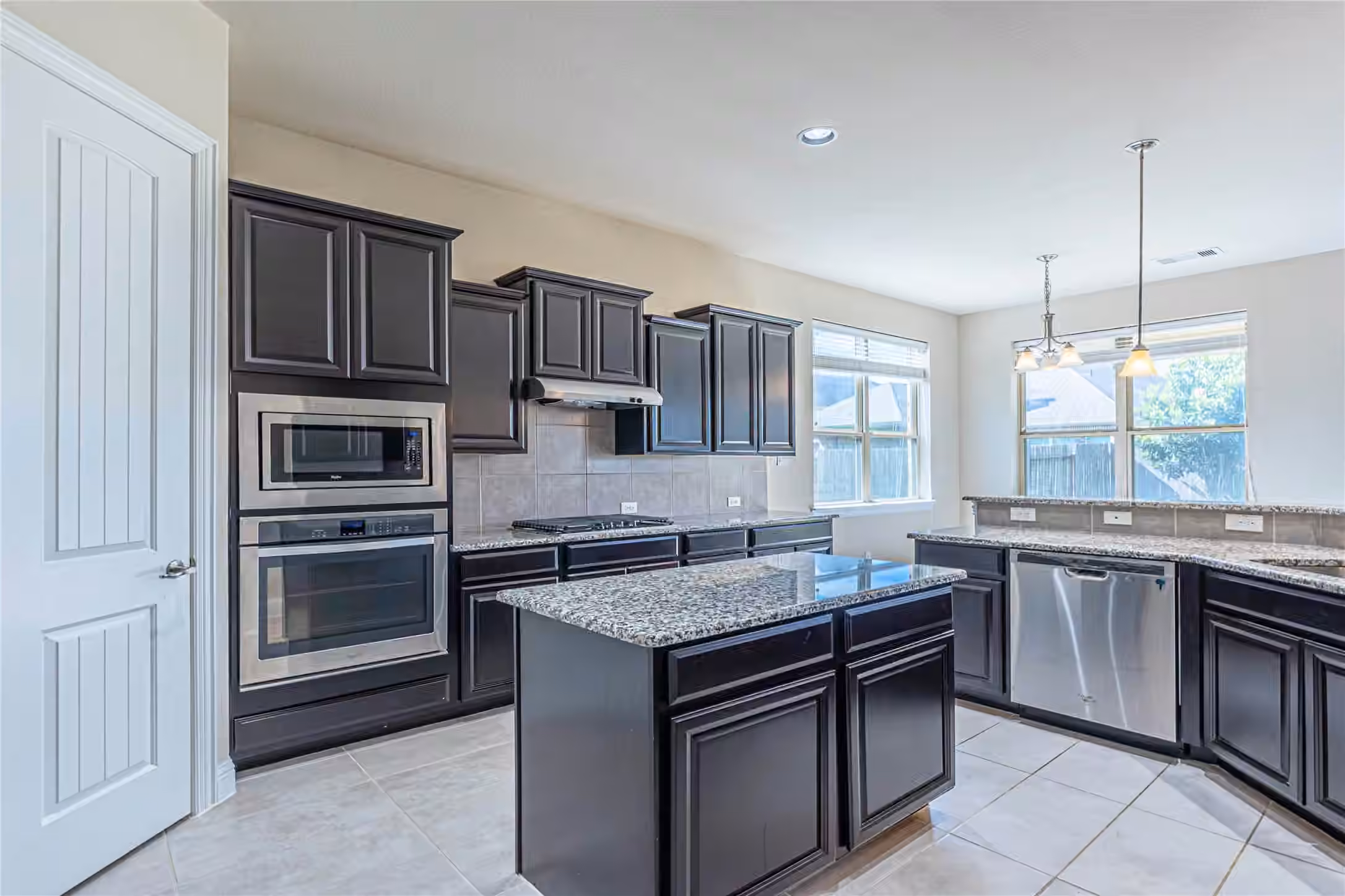 Photo of 3070 Tradinghouse Creek Lane, League City, TX