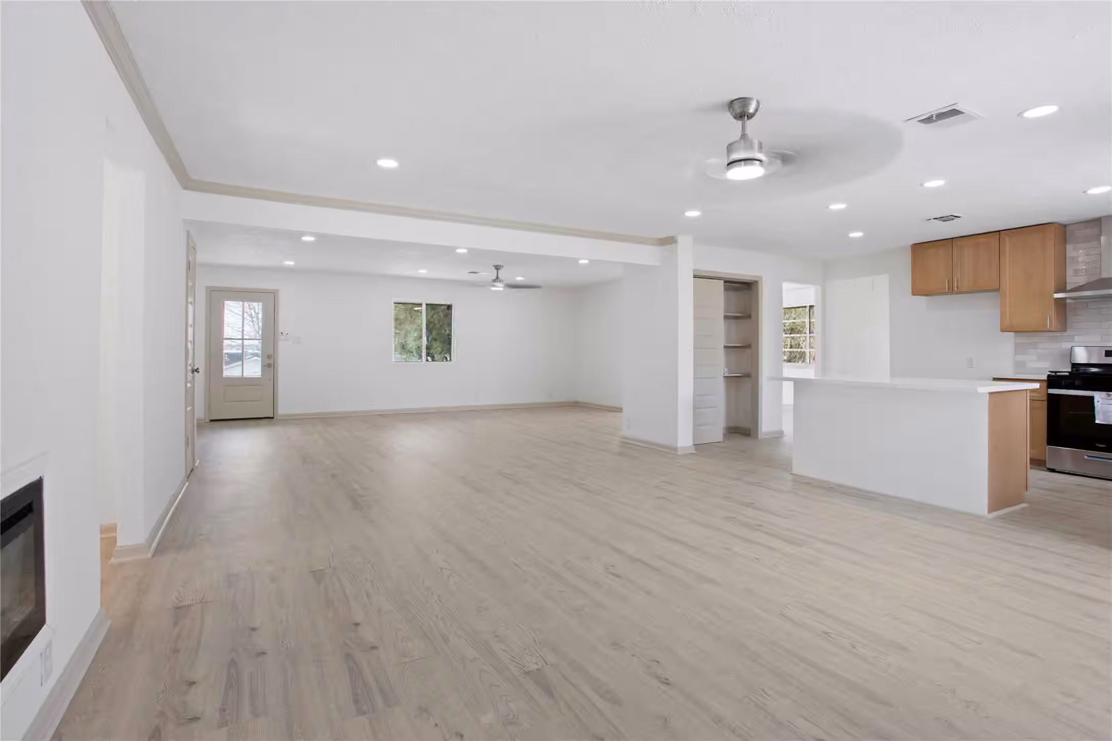 Photo 7 of 24518 Sunny Glen Drive, Huffman, TX
