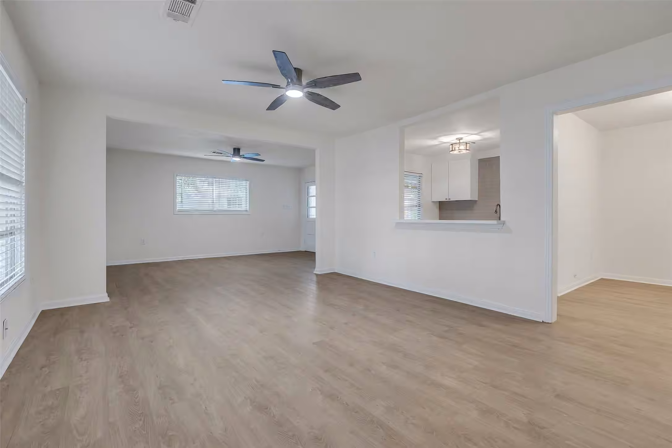Photo 3 of 718 E Republic Avenue 1, Baytown, TX