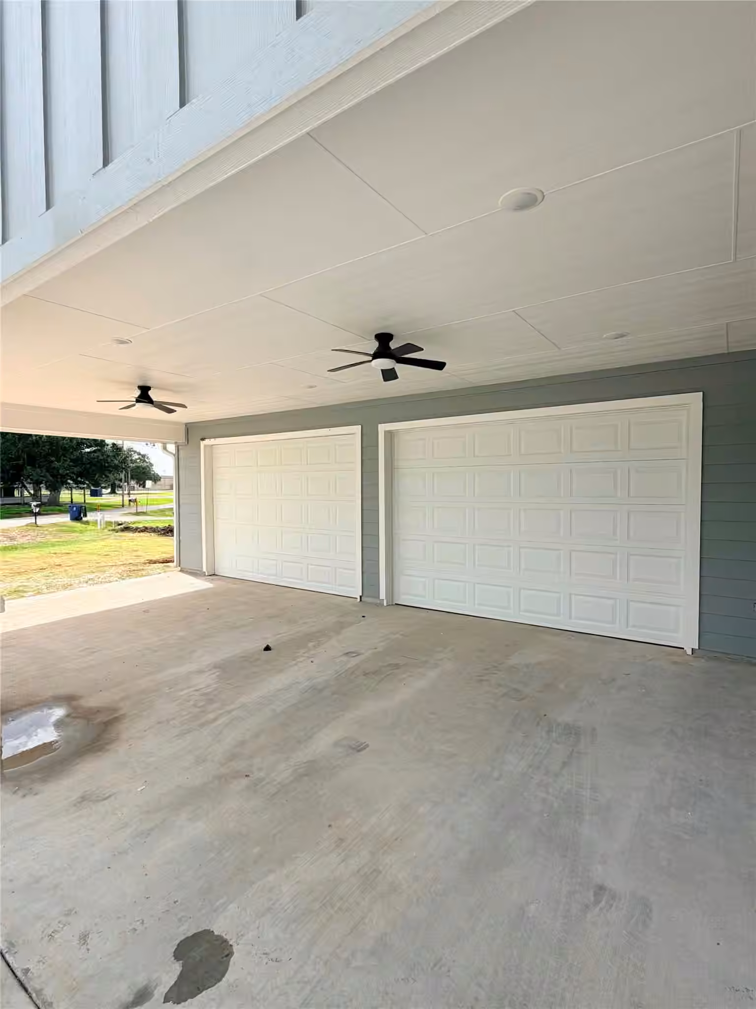 Photo 4 of 301 E San Bernard St, Brazoria, TX