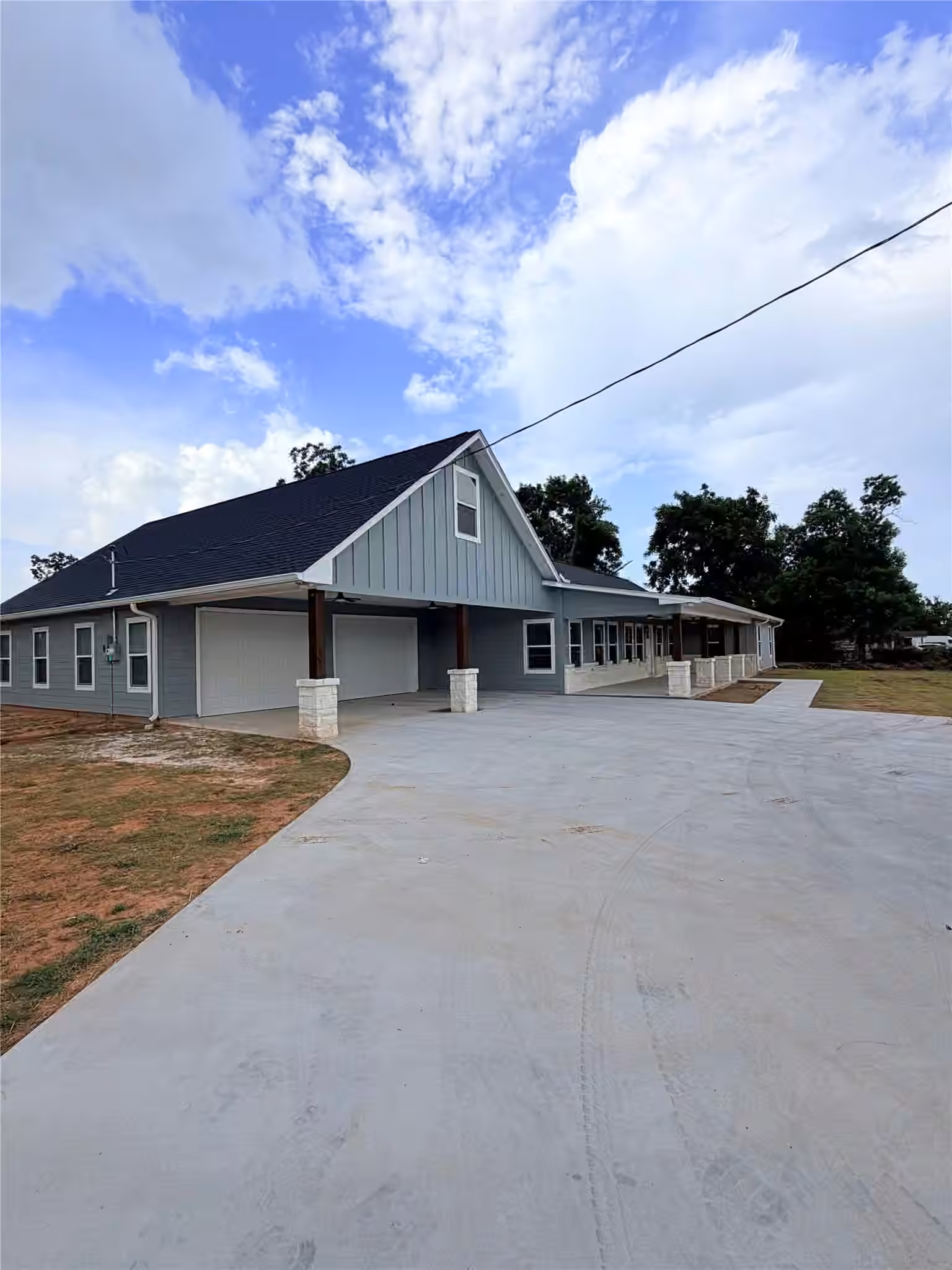 Photo 5 of 301 E San Bernard St, Brazoria, TX