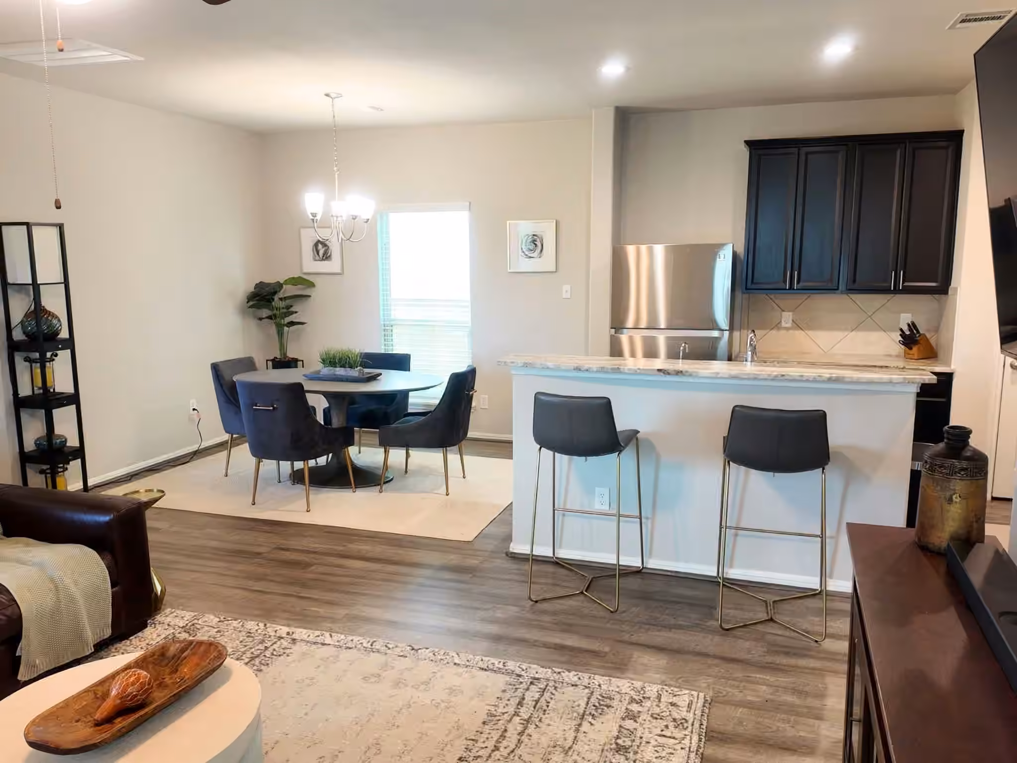 Photo 5 of 13428 Merryville Harrogate Lane, Houston, TX