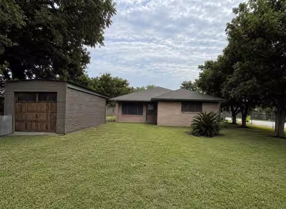Photo of 1217 James Street, Rosenberg, TX