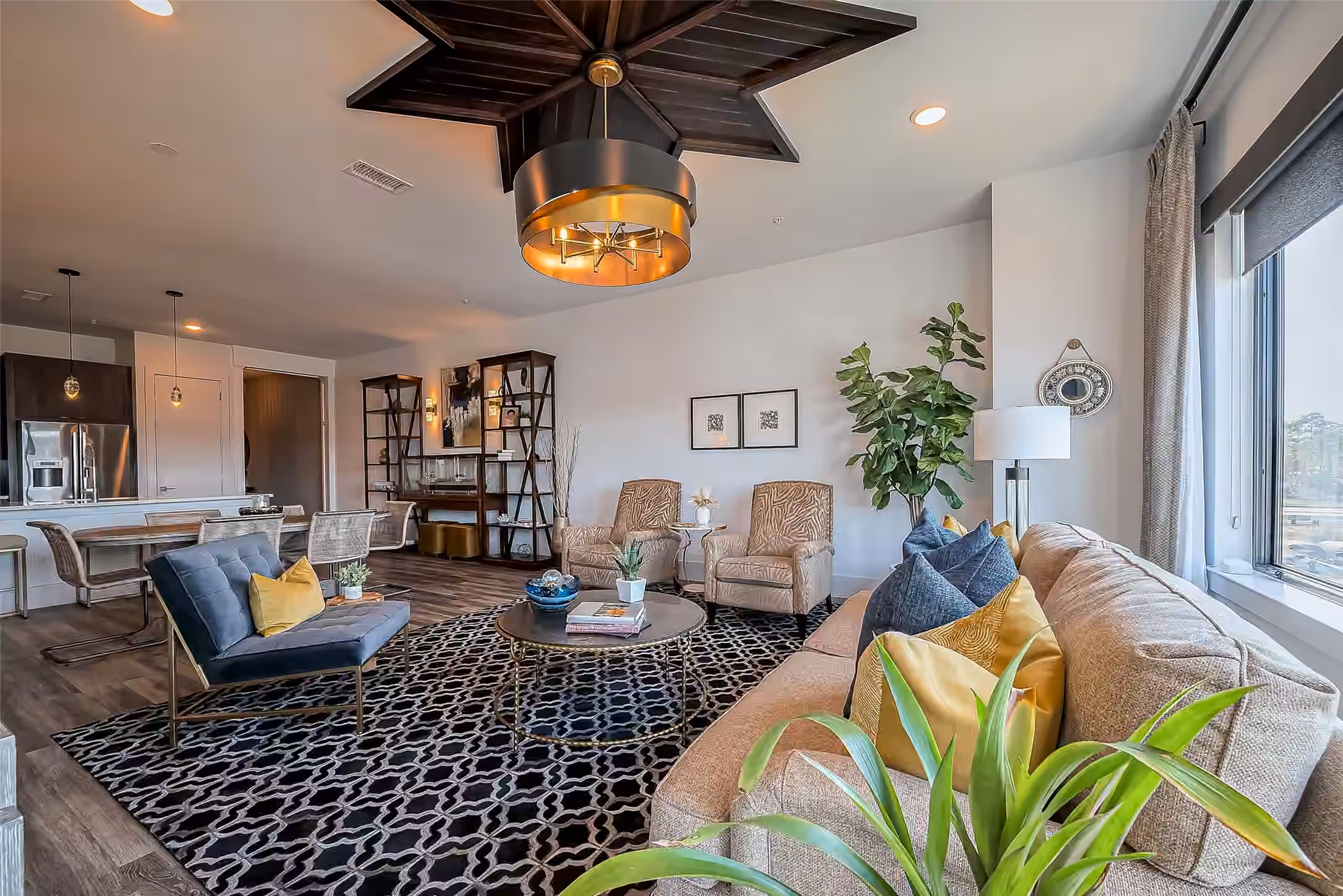 Photo 5 of 199 Waterpoint Court 302, Conroe, TX