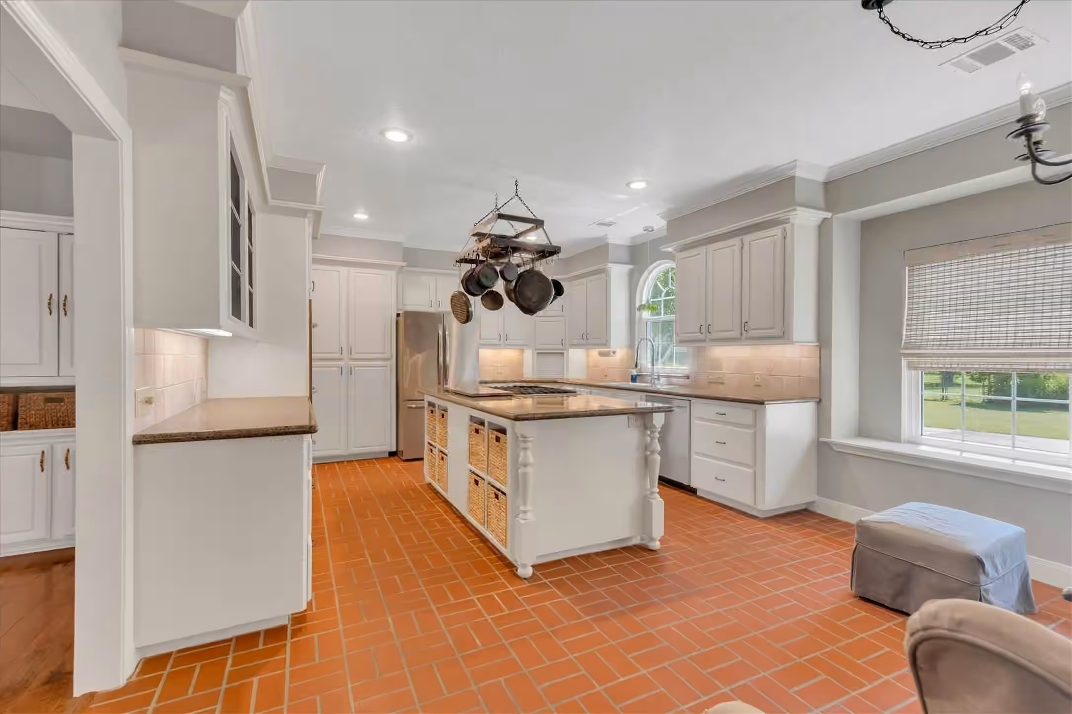 Photo 6 of 2326 Timberknob Court, Magnolia, TX