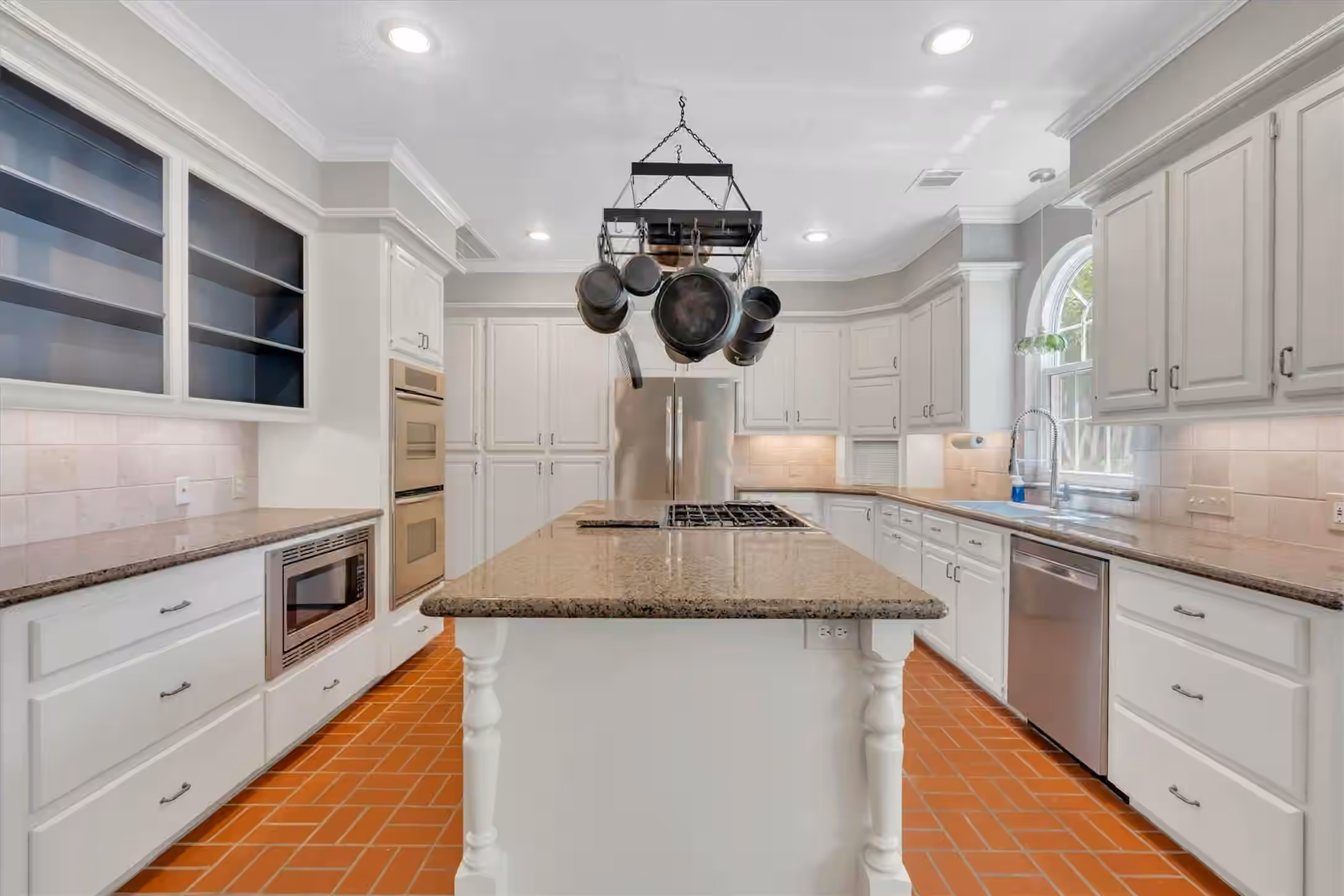 Photo 7 of 2326 Timberknob Court, Magnolia, TX