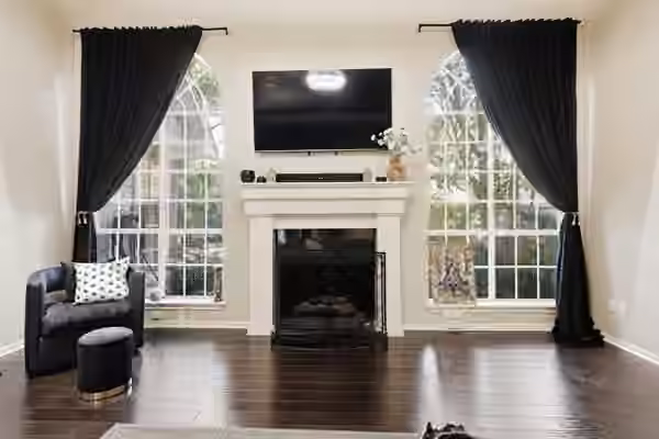 Photo 4 of 5834 Mountain View Drive, Kingwood, TX