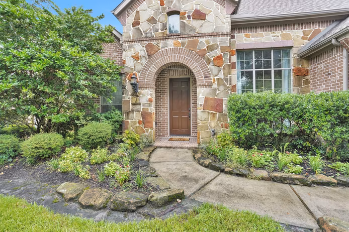 Photo 3 of 25007 Bahme Springs Lane, Porter, TX