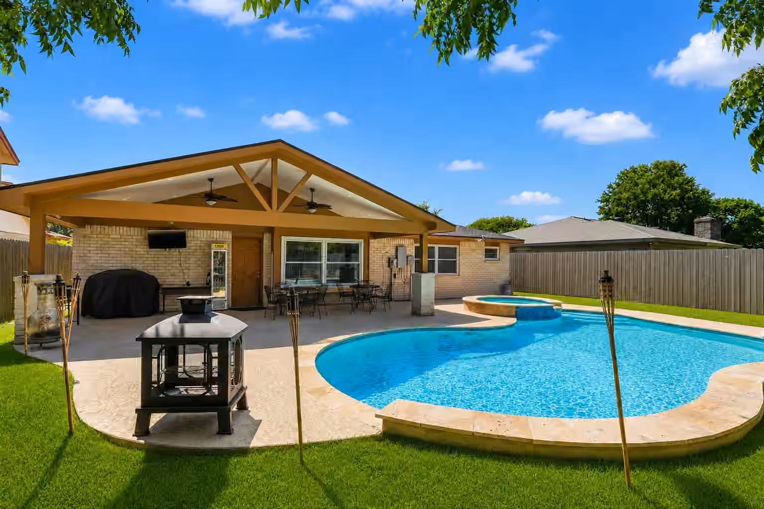 Photo of 10419 Odessa Drive, Sugar Land, TX 77498