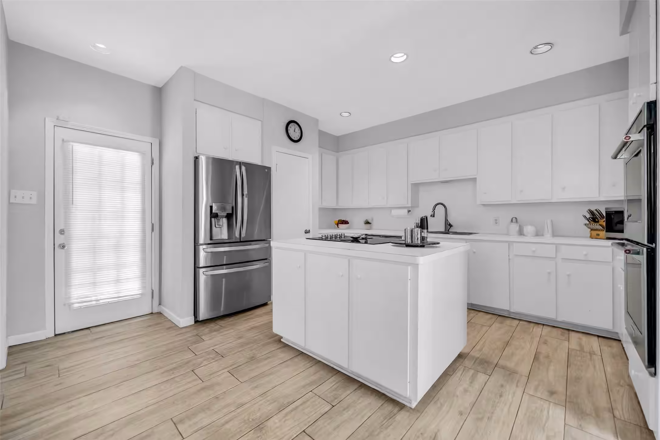 Photo 5 of 11407 Long Pine Drive, Houston, TX
