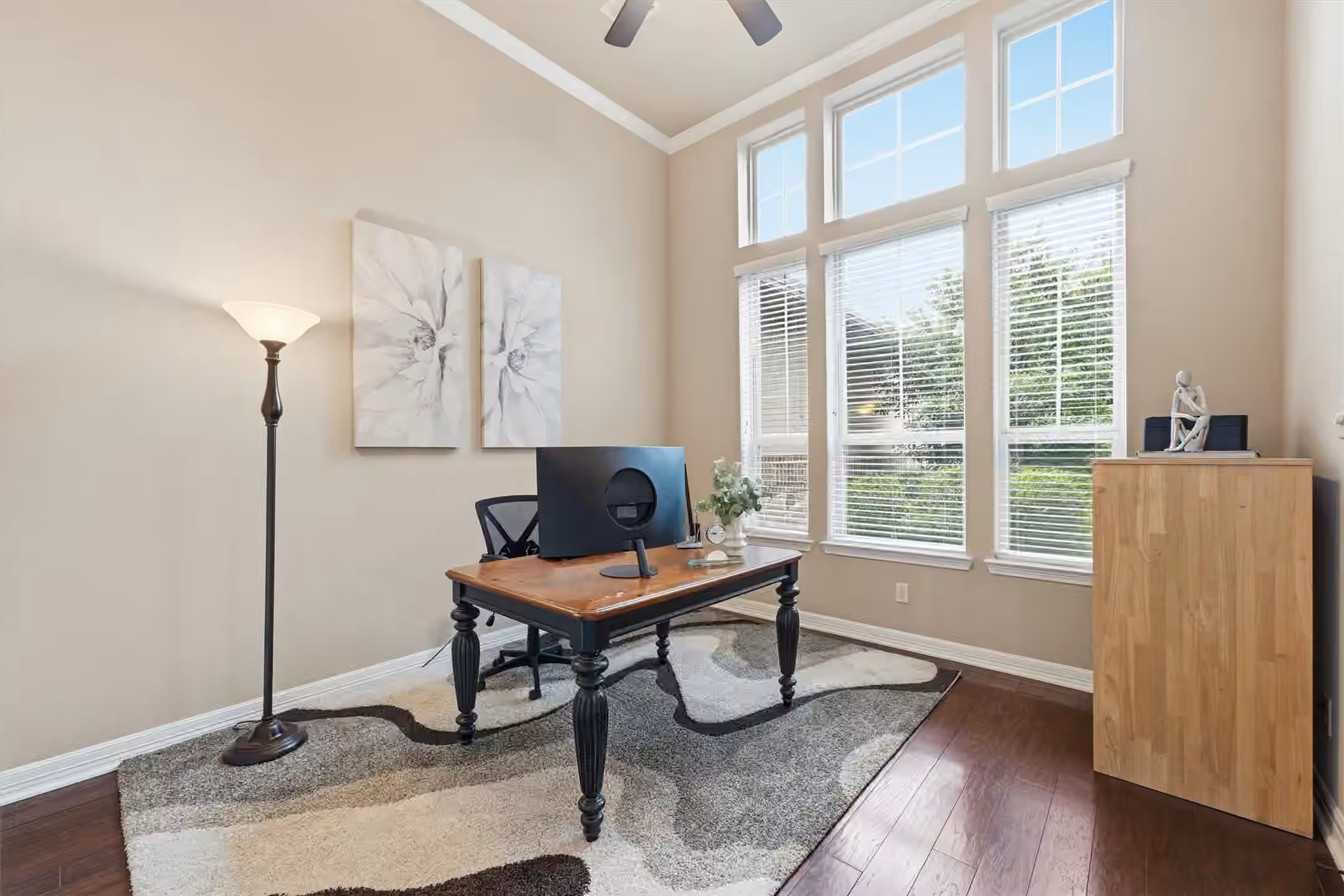 Photo 5 of 17215 Sages Ravine Drive, Humble, TX