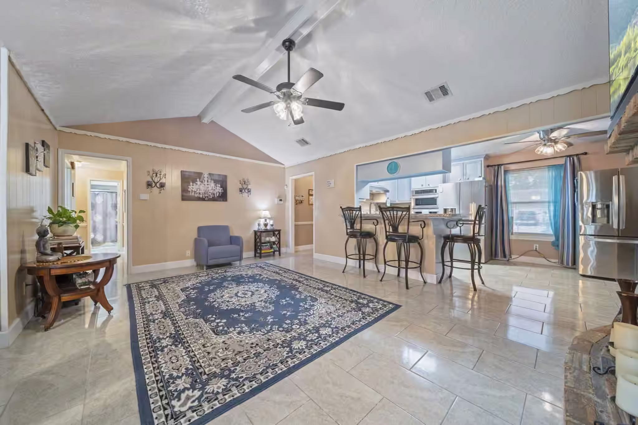 Photo 4 of 3805 Darling Avenue, Pasadena, TX
