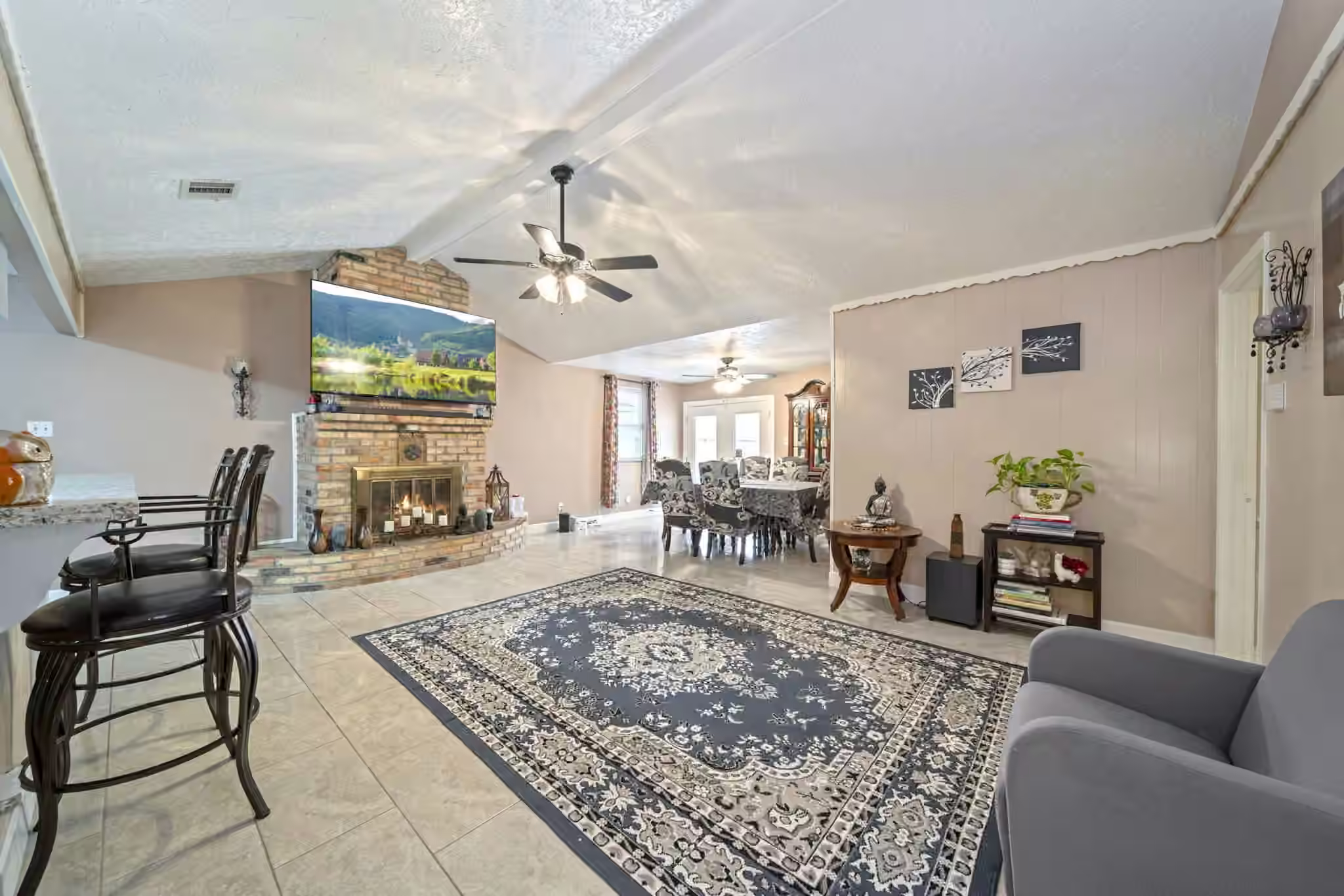 Photo 5 of 3805 Darling Avenue, Pasadena, TX