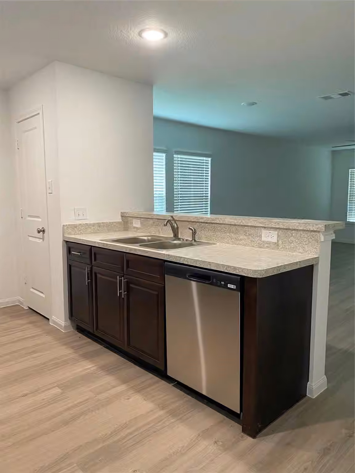 Photo 6 of 1239 21st Street, Hempstead, TX