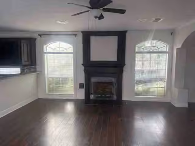 Photo 3 of 16023 Conners Ace Drive, Spring, TX