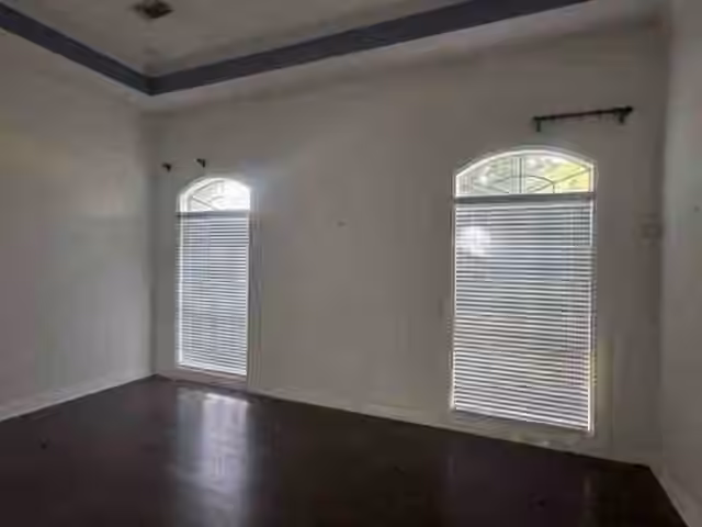 Photo 4 of 16023 Conners Ace Drive, Spring, TX
