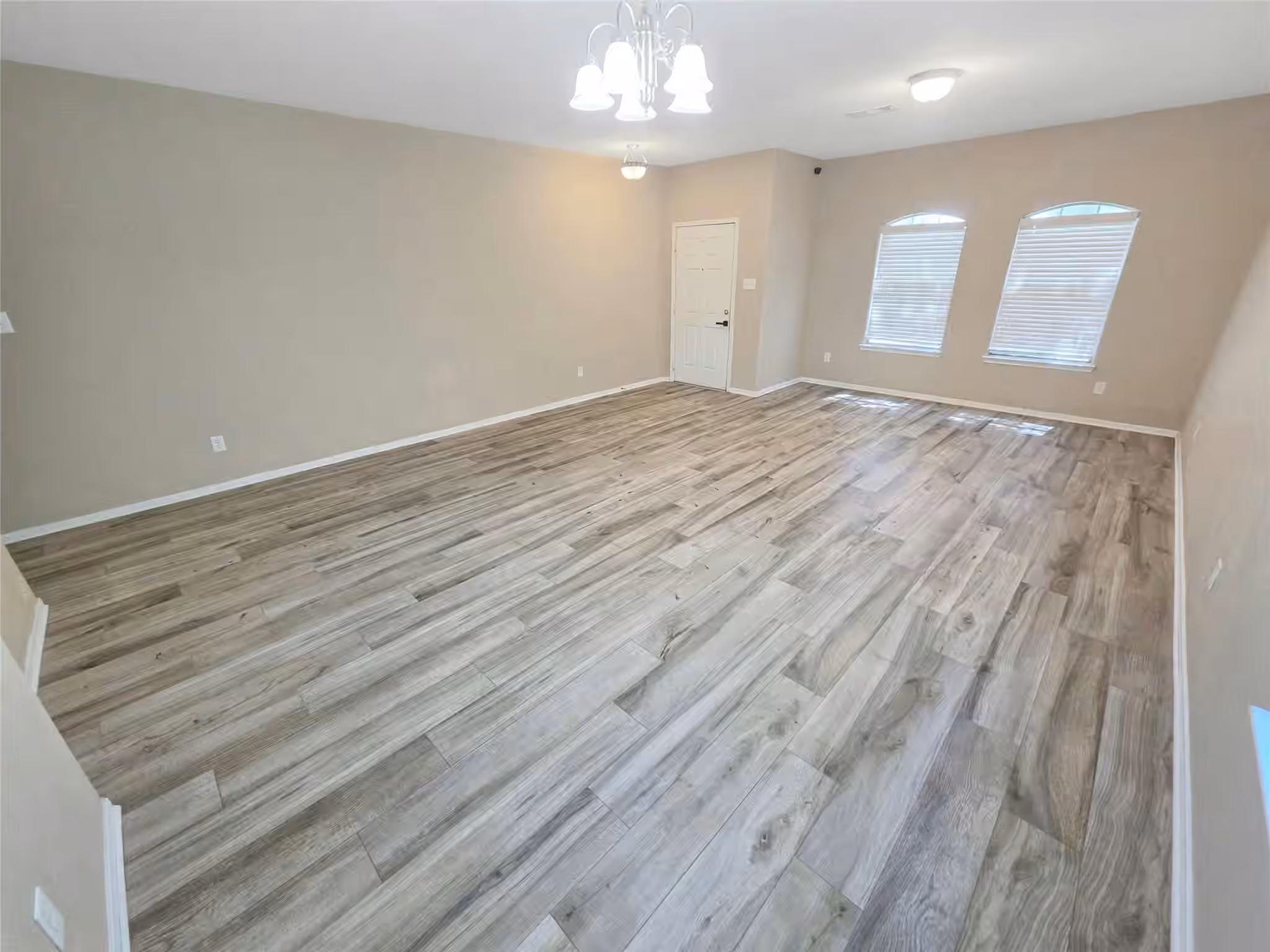 Photo 5 of 2835 Mustang Hill Lane, Katy, TX