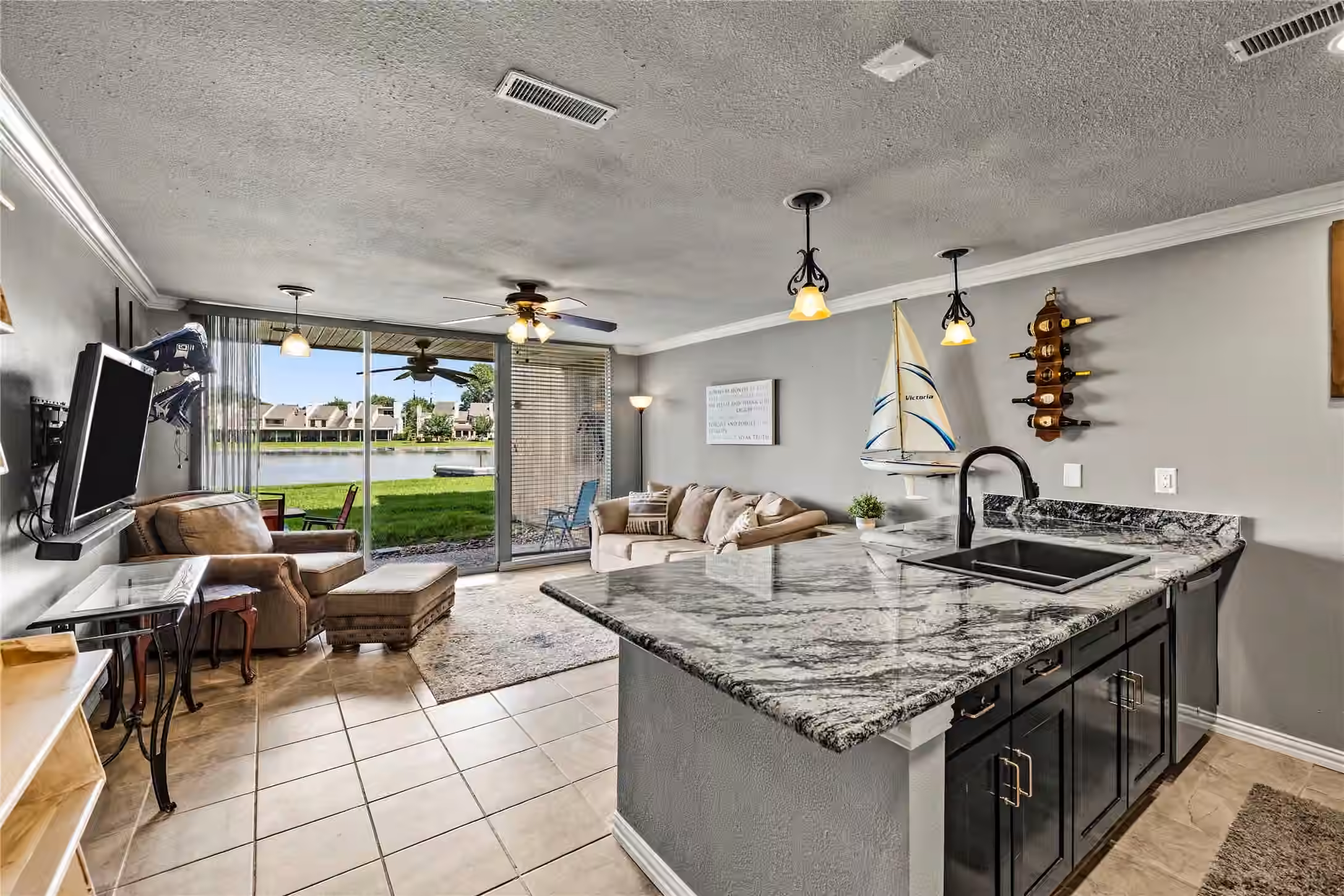 Photo 5 of 12600 Melville Drive 121, Montgomery, TX