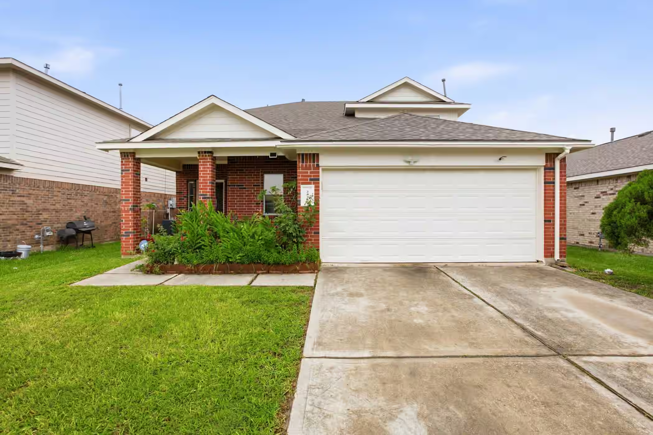 Photo of 2438 Gwenfair Drive, Spring, TX