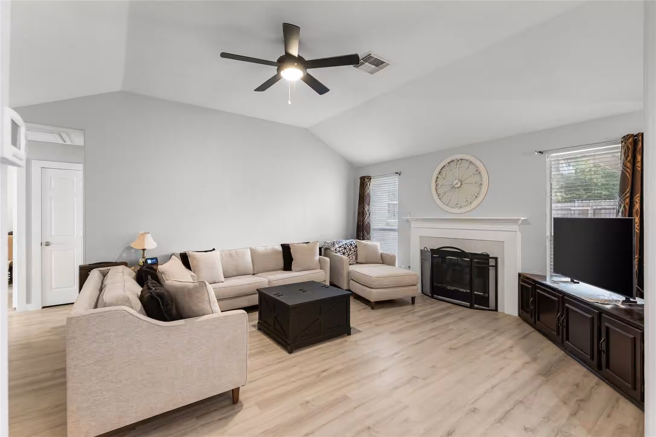 Photo 6 of 7123 Pheasant Grove Drive, Cypress, TX
