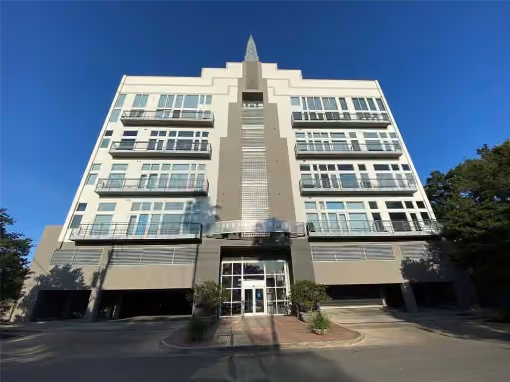 Photo of 3311 Yupon Street 315, Houston, TX