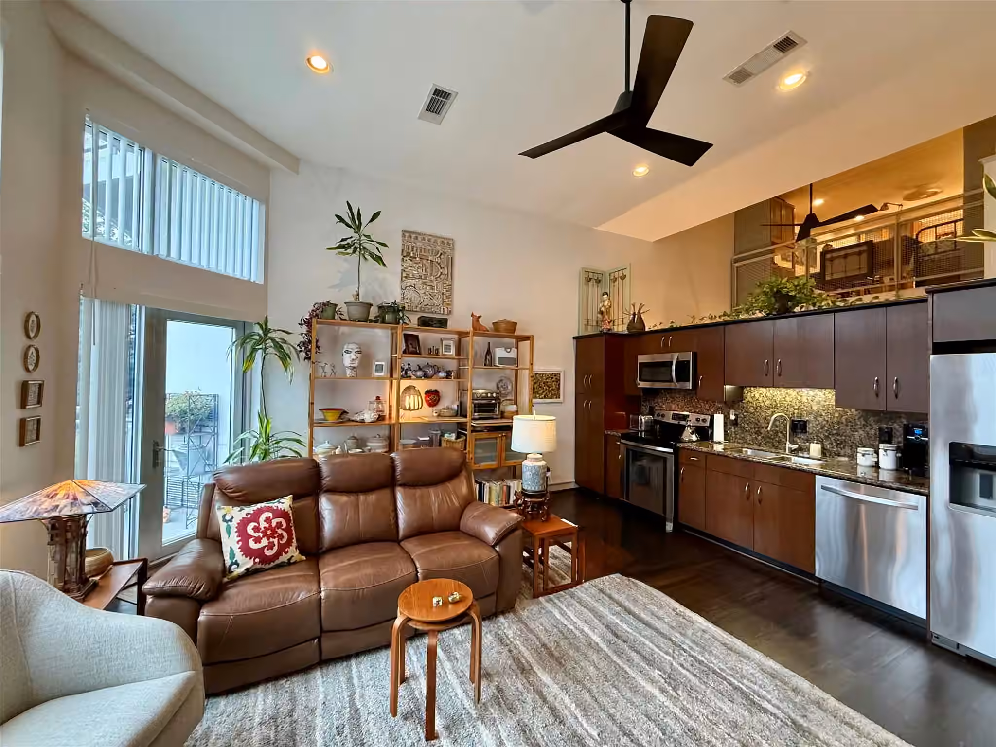 Photo 5 of 3311 Yupon Street 315, Houston, TX
