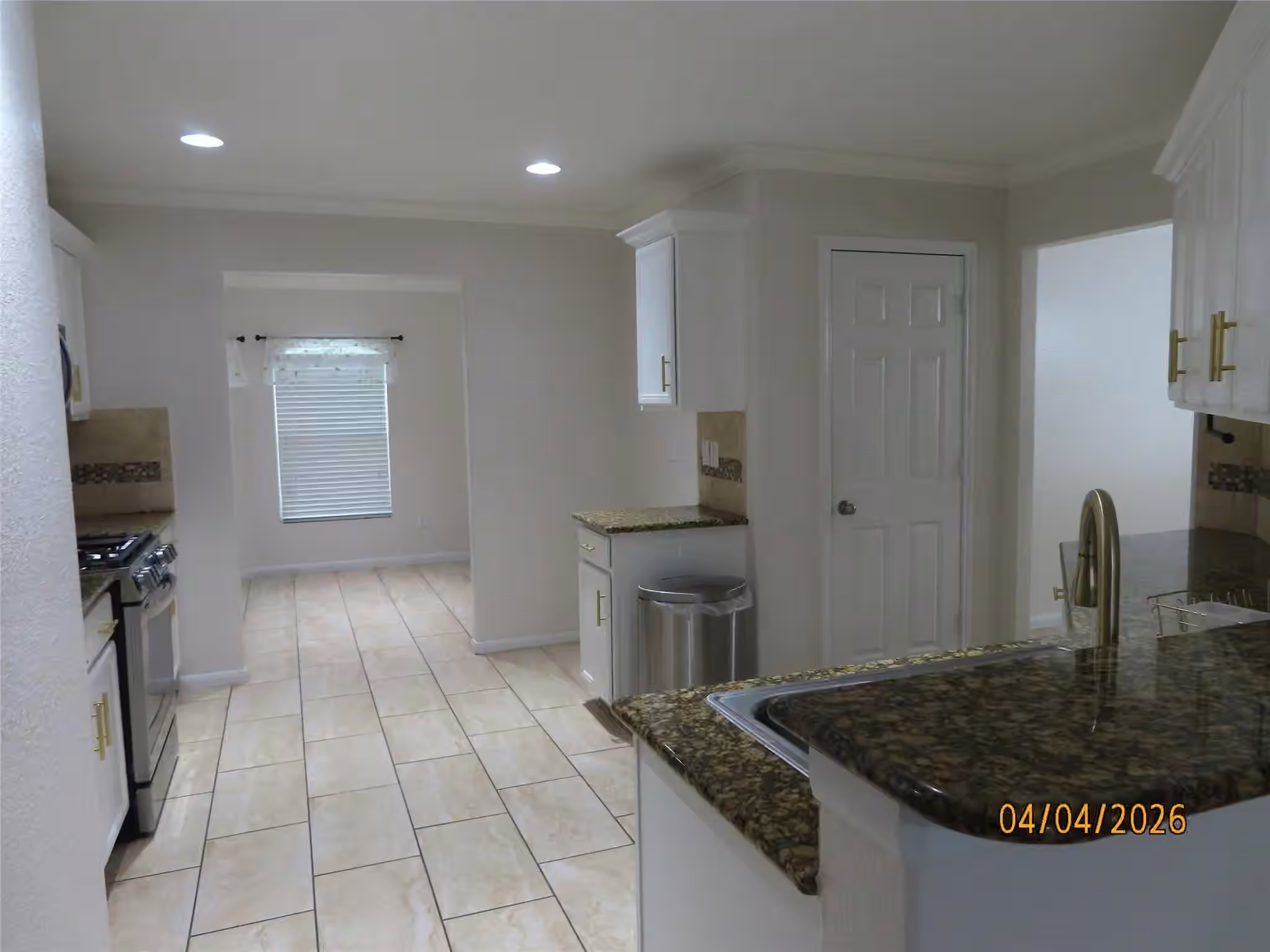 Photo 5 of 15631 S Fall Fern Circle, Houston, TX