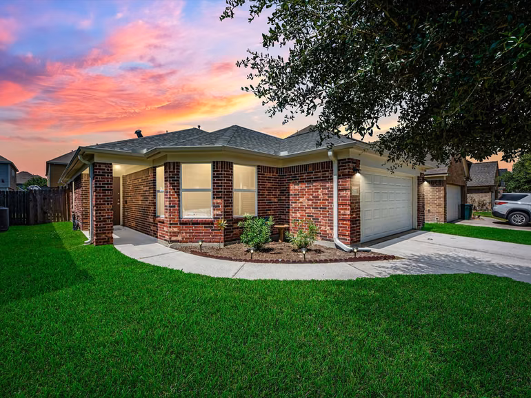 Photo of 5027 Dappled Grove Trail, Humble, TX