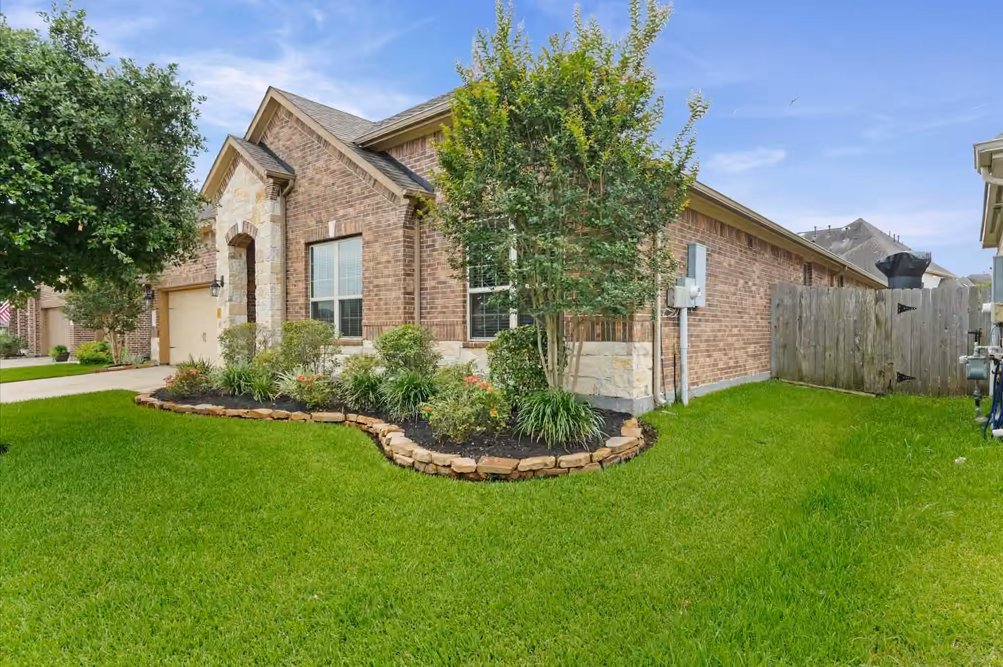 Photo 2 of 6205 Lakewood Court, League City, TX
