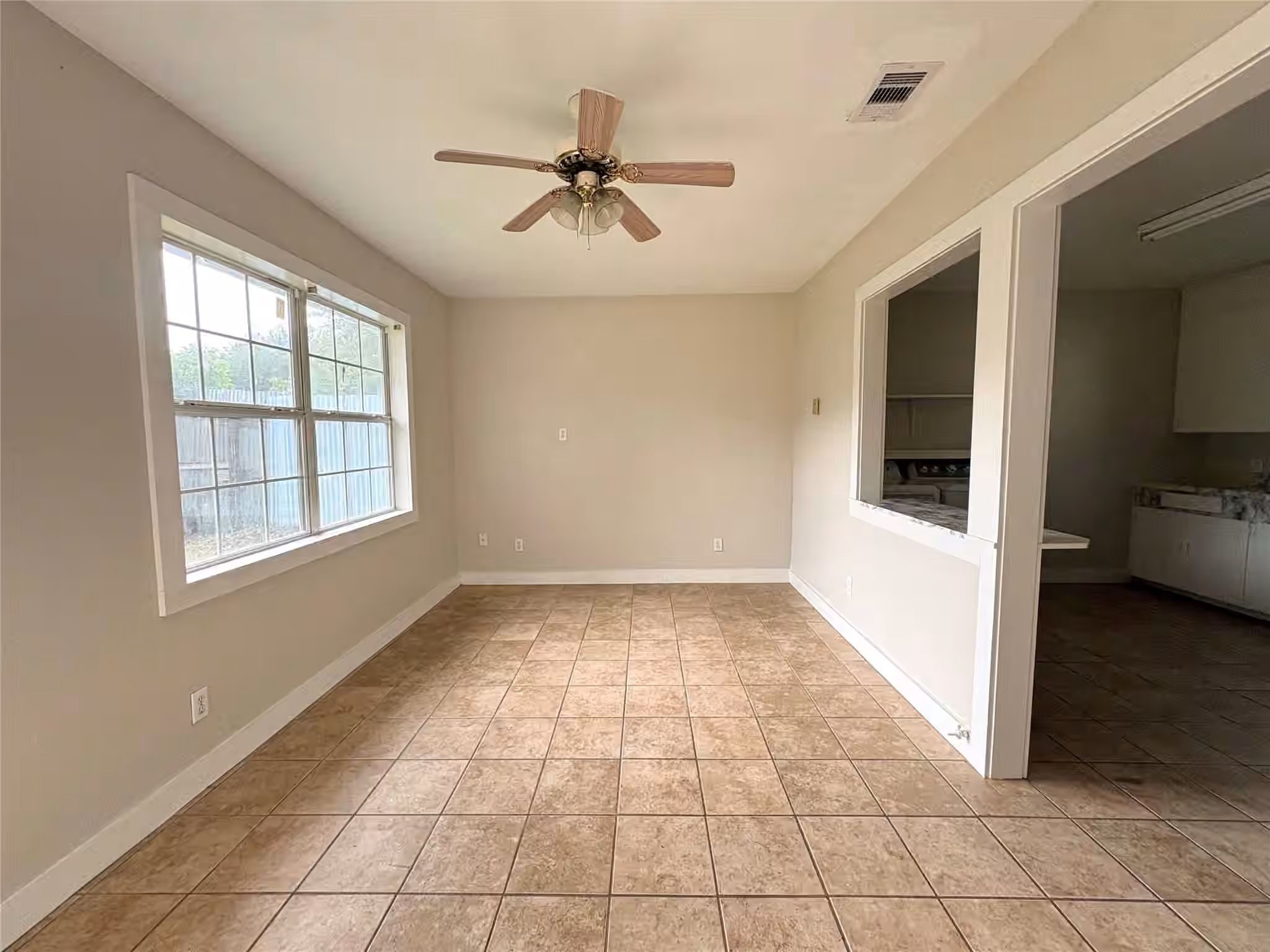 Photo 3 of 3515 5th Street, Bay City, TX